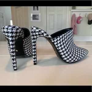 New Raye Houndstooth Mules